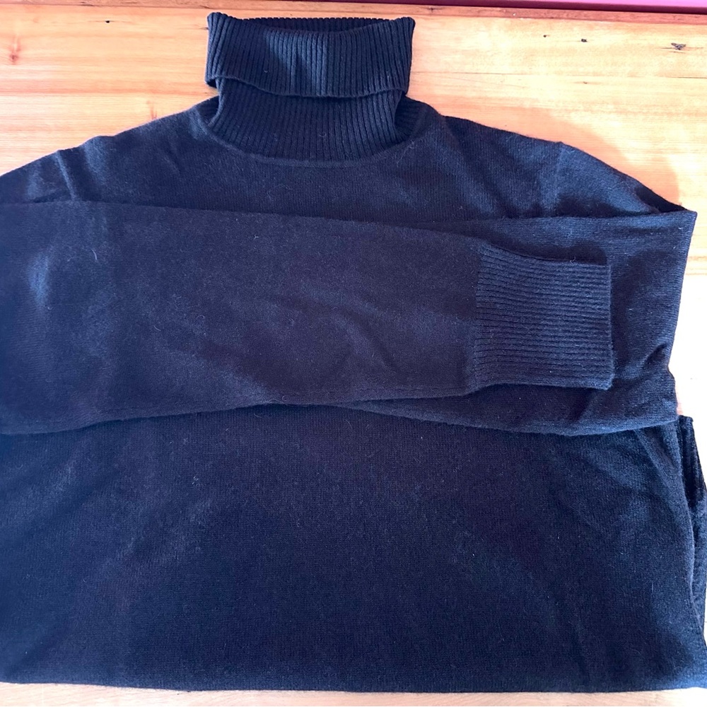 🐻EUC Chocolate Brown 100% Cashmere Turtleneck Sweater, Size Large - Picture 2 of 6